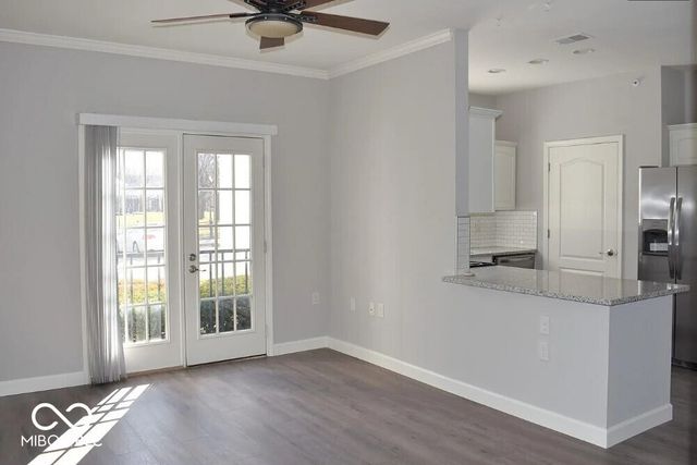 12938 University Crescent 1A, Carmel, IN 46032