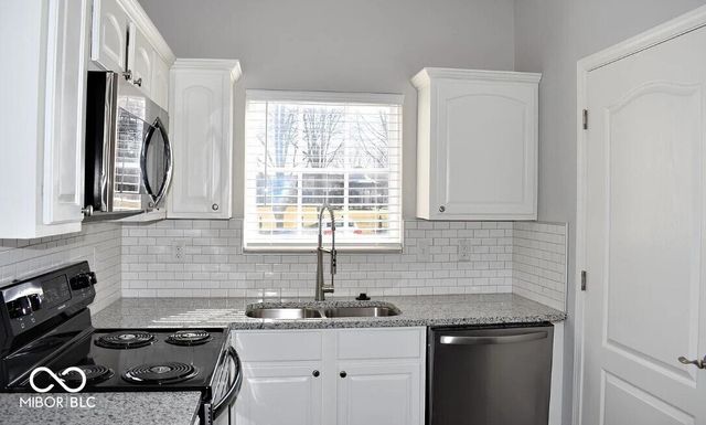 12938 University Crescent 1A, Carmel, IN 46032