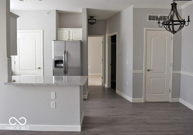 12938 University Crescent 1A, Carmel, IN 46032