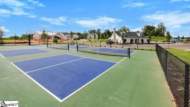 109 Elgin Drive, Laurens, SC 29360