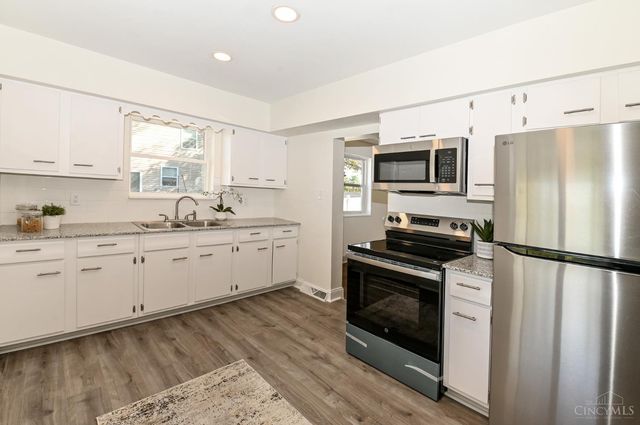 3298 Kleeman Road, Green Twp, OH 45211