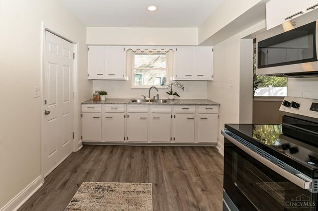 3298 Kleeman Road, Green Twp, OH 45211