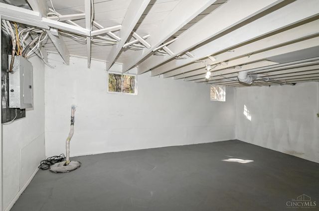 3298 Kleeman Road, Green Twp, OH 45211