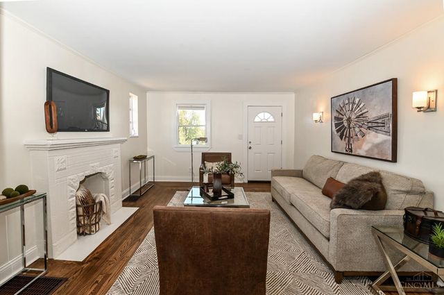 3298 Kleeman Road, Green Twp, OH 45211