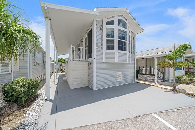 4 BASIN STREET, Palmetto, FL 34221