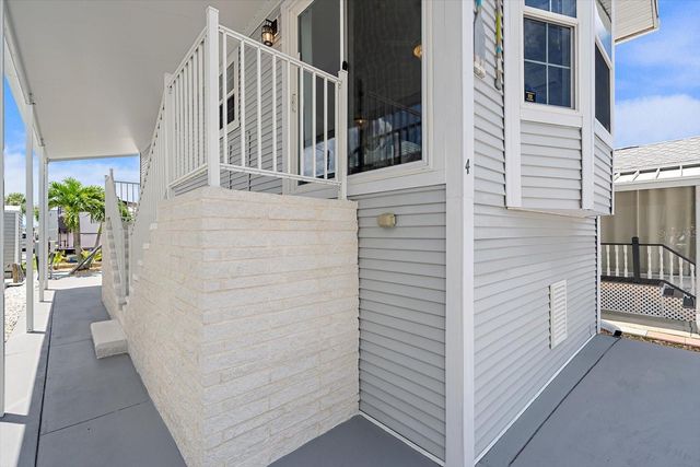 4 BASIN STREET, Palmetto, FL 34221