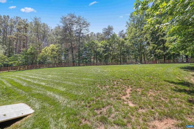 165 HEMLOCK LN, Barboursville, VA 22923
