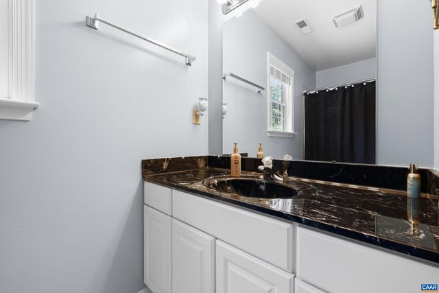 165 HEMLOCK LN, Barboursville, VA 22923