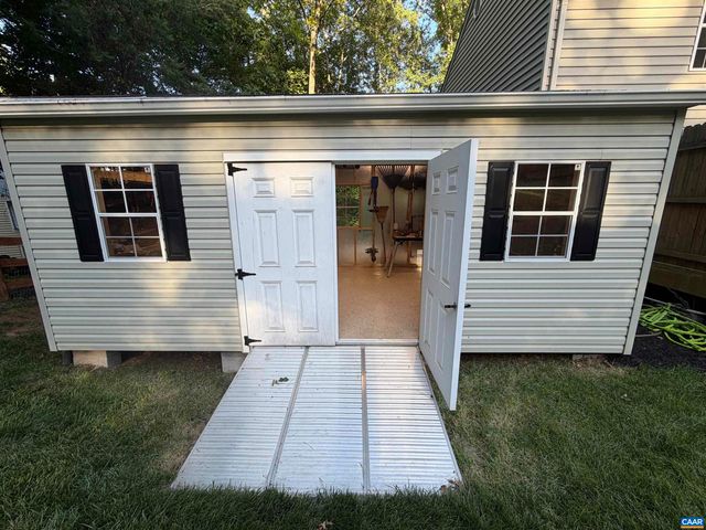 165 HEMLOCK LN, Barboursville, VA 22923