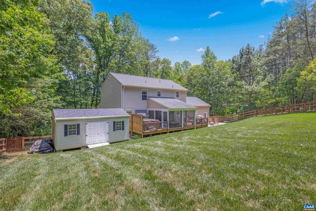 165 HEMLOCK LN, Barboursville, VA 22923