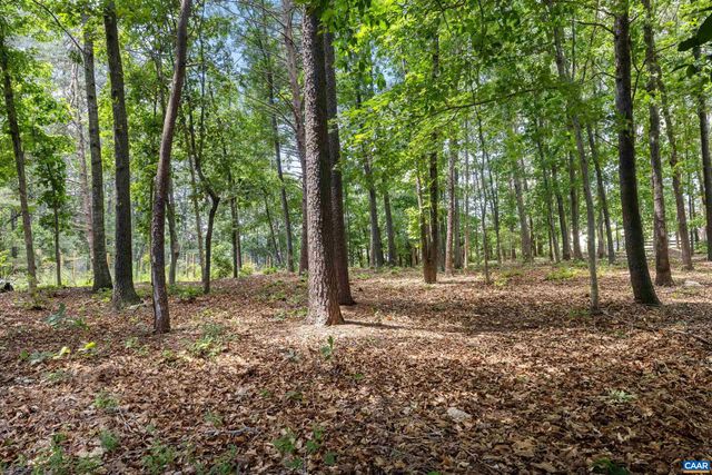 165 HEMLOCK LN, Barboursville, VA 22923
