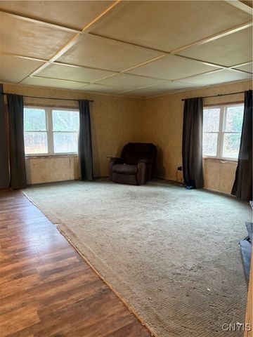 1682 State Route 13, Albion, NY 13302