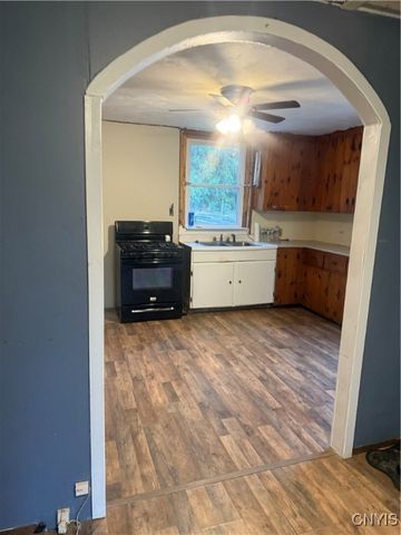 1682 State Route 13, Albion, NY 13302