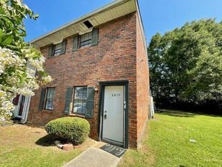 6354 Shannon Pkwy 32F, Union City, GA 30291
