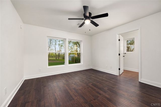 9666 Mallory Road, New Hartford, NY 13413