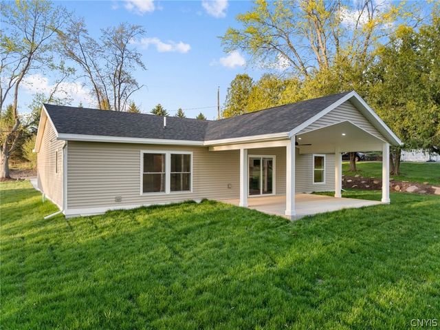 9666 Mallory Road, New Hartford, NY 13413