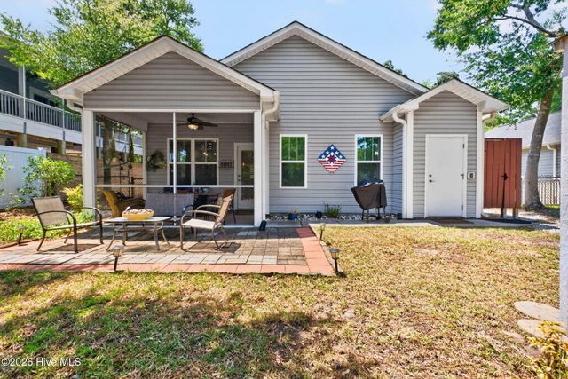 222 NE 37th Street, Oak Island, NC 28465