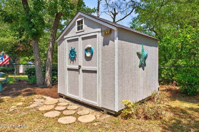 222 NE 37th Street, Oak Island, NC 28465