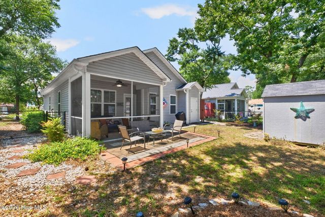 222 NE 37th Street, Oak Island, NC 28465