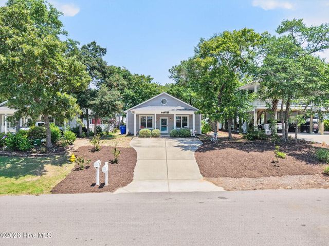 222 NE 37th Street, Oak Island, NC 28465