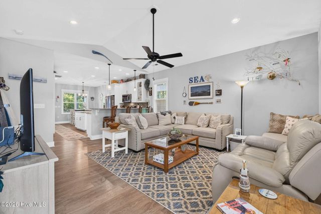 222 NE 37th Street, Oak Island, NC 28465