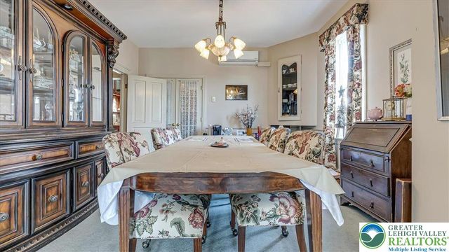 12 Chestnut Avenue, Jim Thorpe Boro, PA 18229