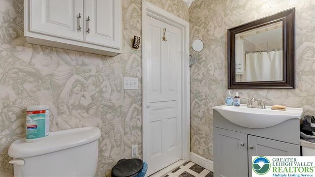 12 Chestnut Avenue, Jim Thorpe Boro, PA 18229