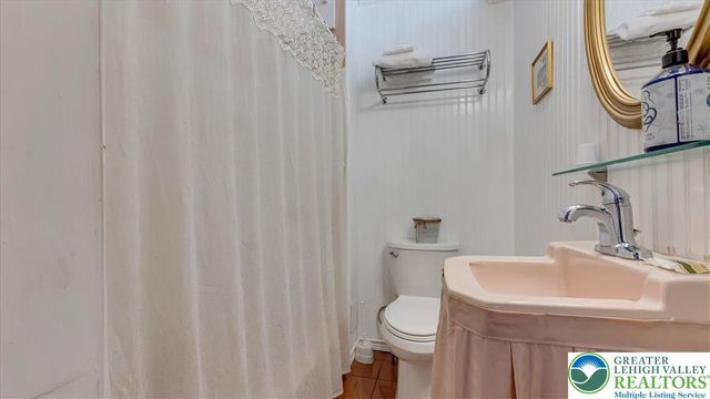 12 Chestnut Avenue, Jim Thorpe Boro, PA 18229