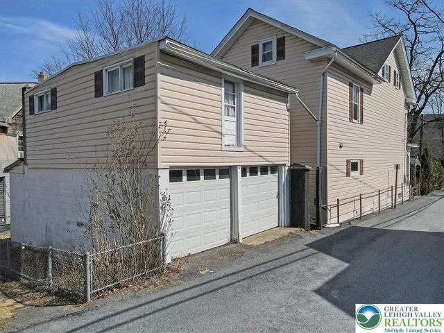 12 Chestnut Avenue, Jim Thorpe Boro, PA 18229