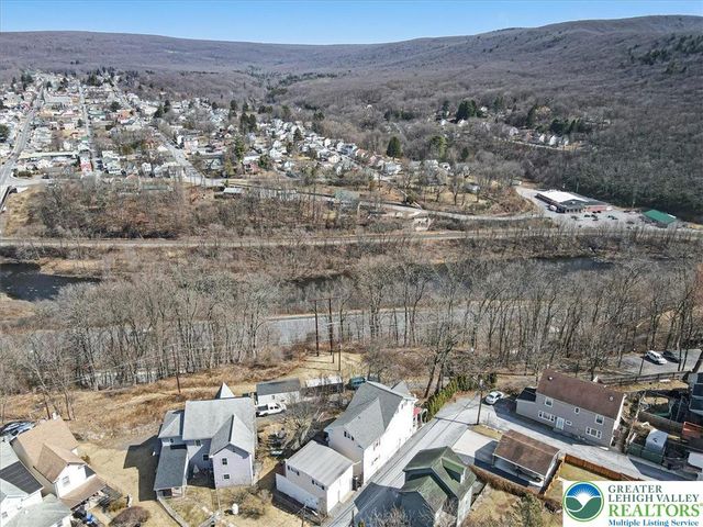 12 Chestnut Avenue, Jim Thorpe Boro, PA 18229