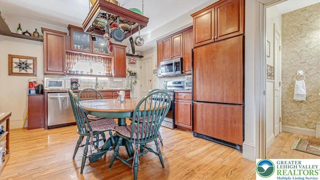 12 Chestnut Avenue, Jim Thorpe Boro, PA 18229