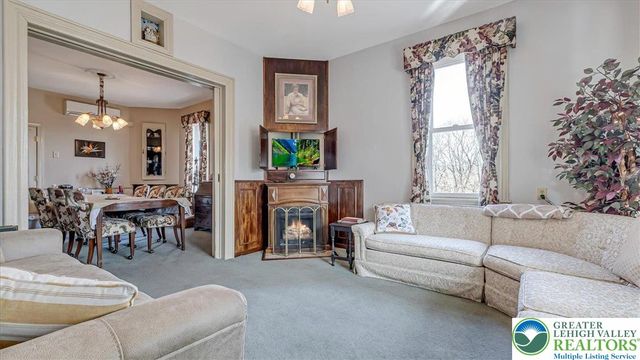 12 Chestnut Avenue, Jim Thorpe Boro, PA 18229