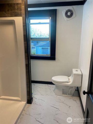 703 W Railroad, Shelton, WA 98584