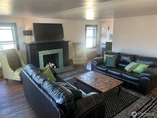 703 W Railroad, Shelton, WA 98584