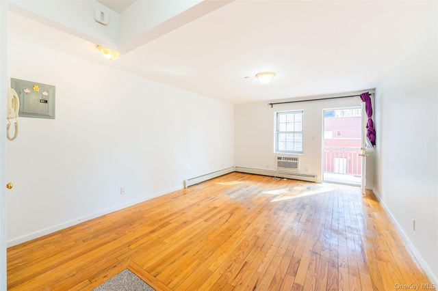 3506 Leavitt Street 3B, Flushing, NY 11354