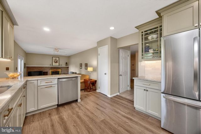 109 BIDDLE DR, Exton, PA 19341
