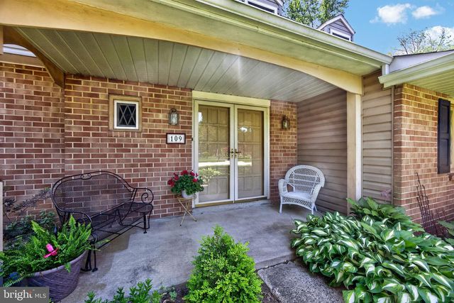 109 BIDDLE DR, Exton, PA 19341