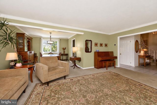 109 BIDDLE DR, Exton, PA 19341