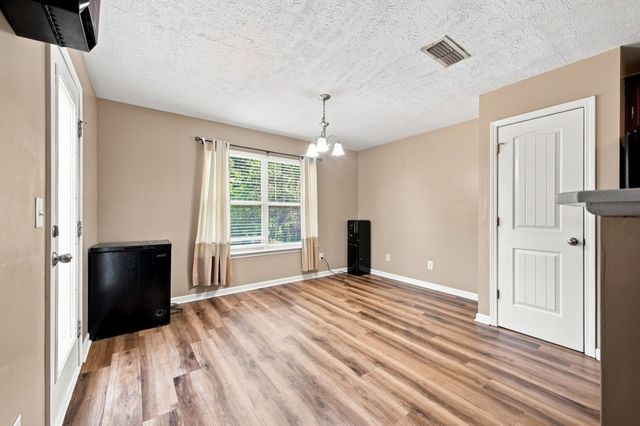 1084 Shire Dr, Antioch, TN 37013