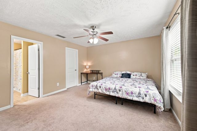 1084 Shire Dr, Antioch, TN 37013