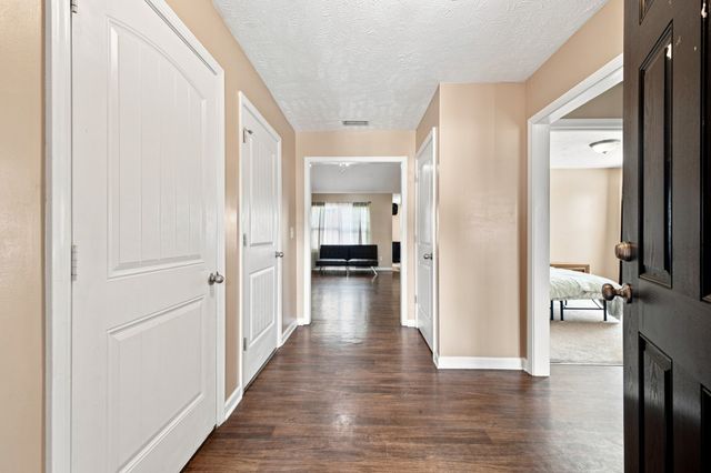 1084 Shire Dr, Antioch, TN 37013