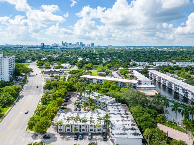 1901 N Andrews Avenue 206, Wilton Manors, FL 33311
