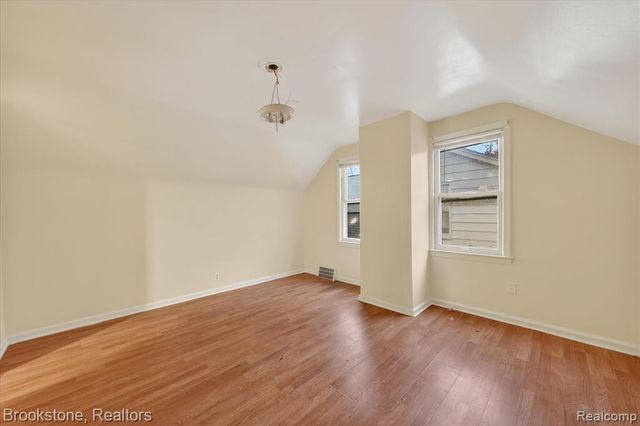 7285 Mansfield Street, Detroit, MI 48228