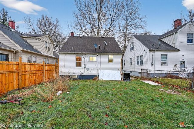 7285 Mansfield Street, Detroit, MI 48228