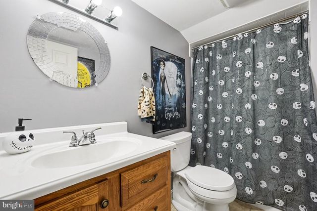 11702 INVERARRY DR, Fredericksburg, VA 22407