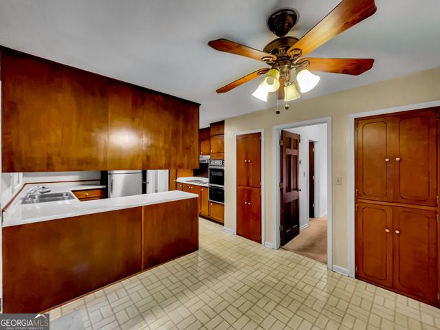 165 Spruce Valley Road, Athens, GA 30605