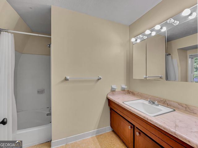 165 Spruce Valley Road, Athens, GA 30605