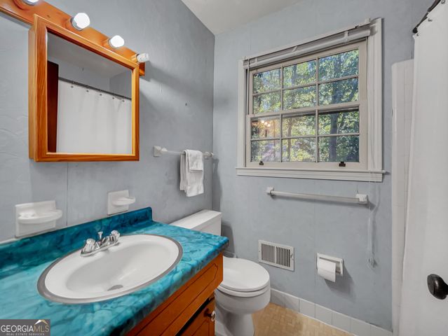 165 Spruce Valley Road, Athens, GA 30605
