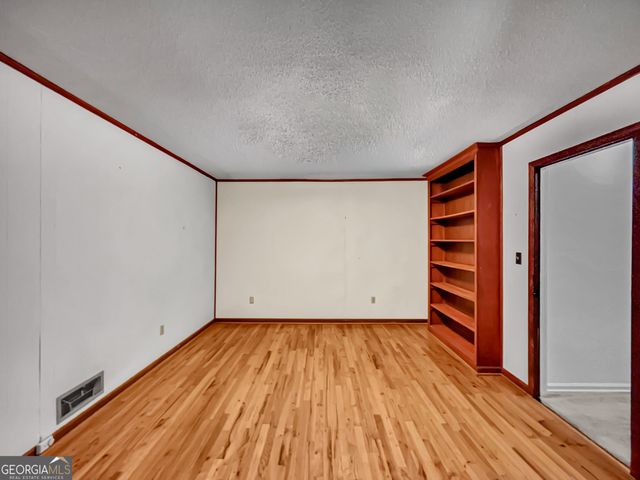 165 Spruce Valley Road, Athens, GA 30605