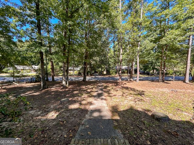165 Spruce Valley Road, Athens, GA 30605